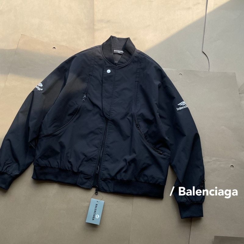 Ba*len*cia*ga coats